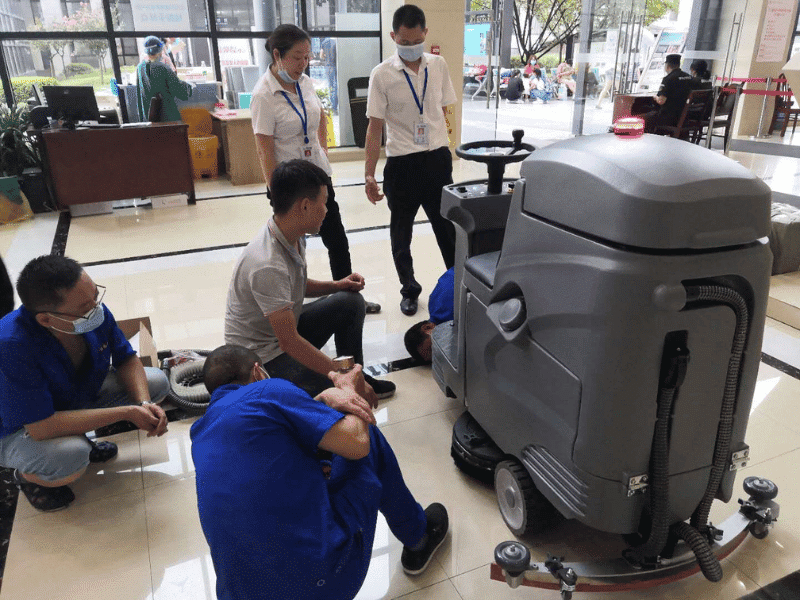 Maintenance Guidelines for Ride On Floor Scrubbers Maintenance Guidelines for Ride On Floor Scrubbers