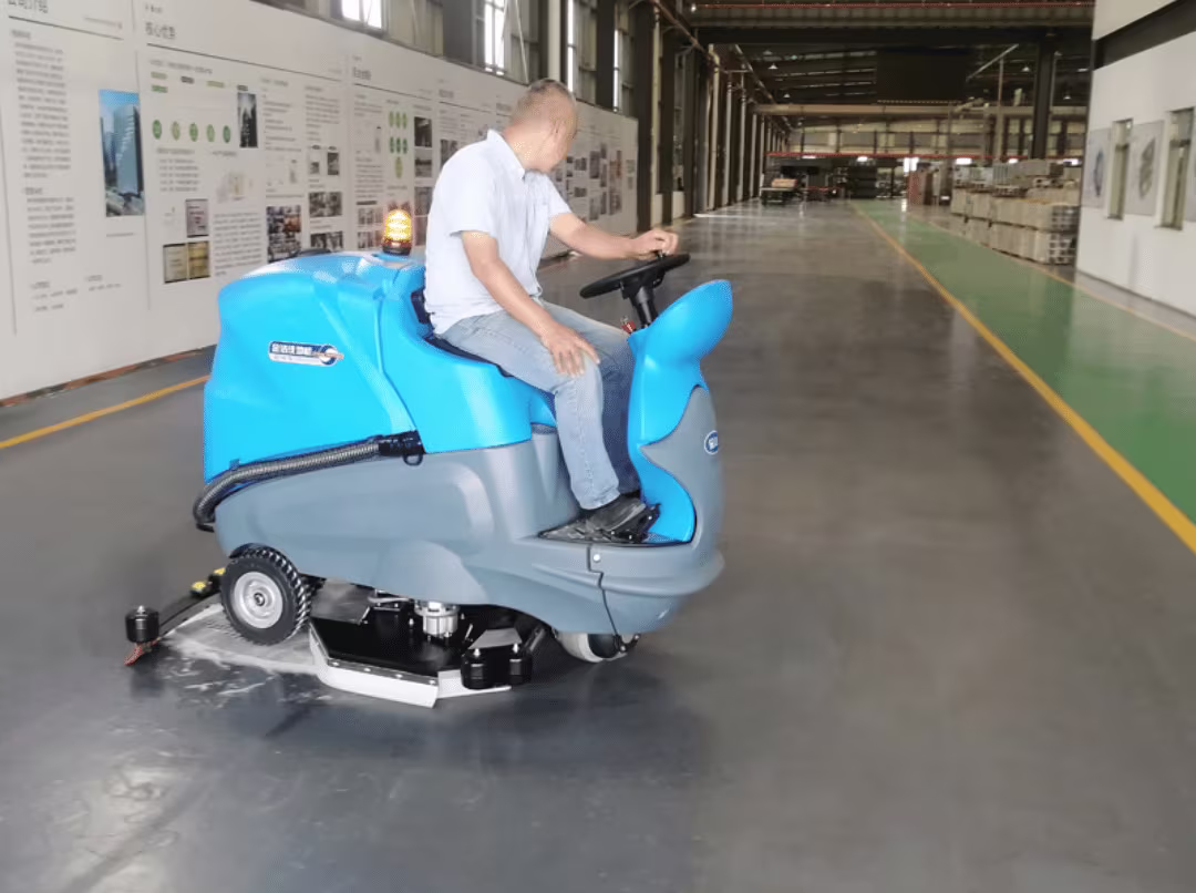 Warehouse floor cleaning in operation